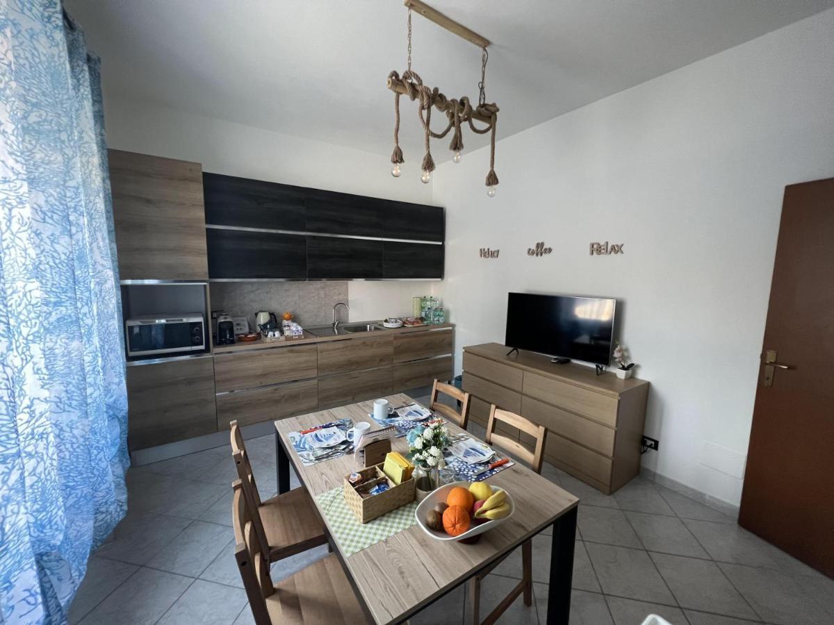 Bed And Breakfast Mare Blu Civitavecchia Esterno foto